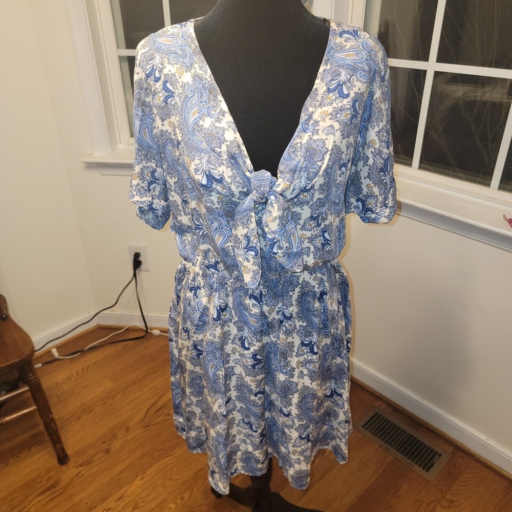 H&M Paisley Print Dress‎ Size 10